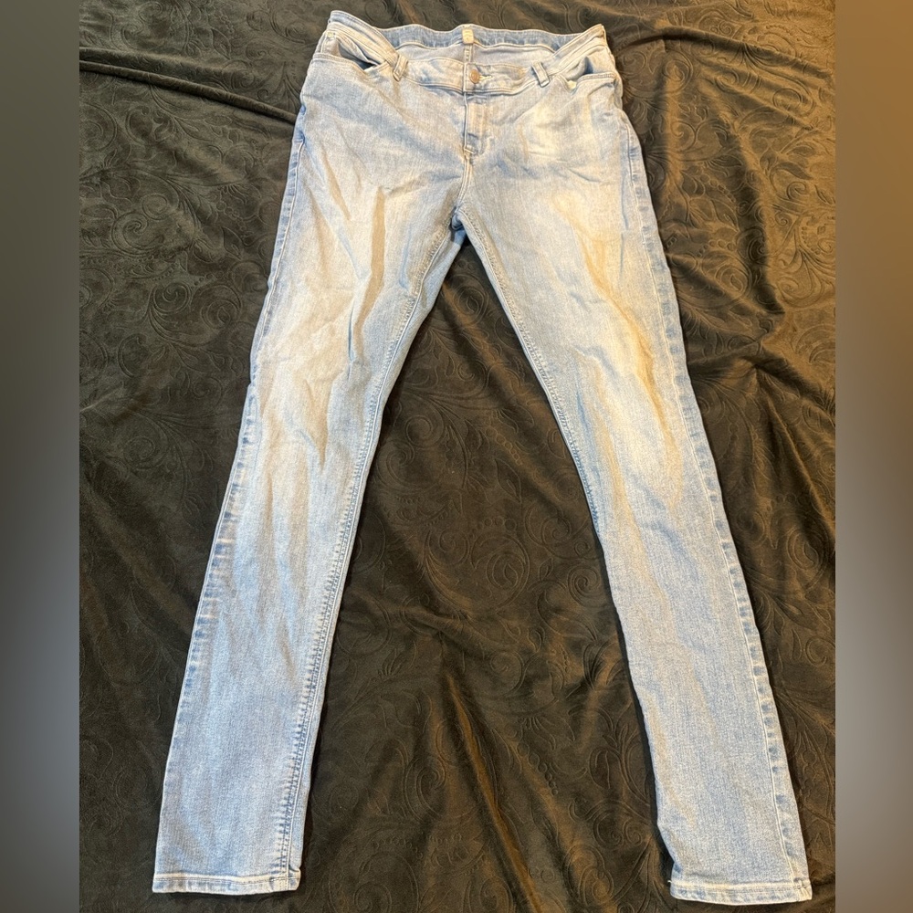 Men’s Light Blue Skinny Jeans